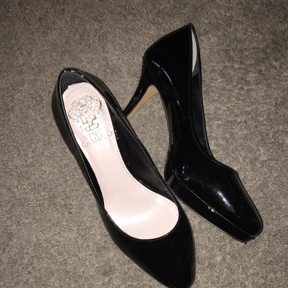 Vince Camuto Desti Black Mid Heel Platform Pump